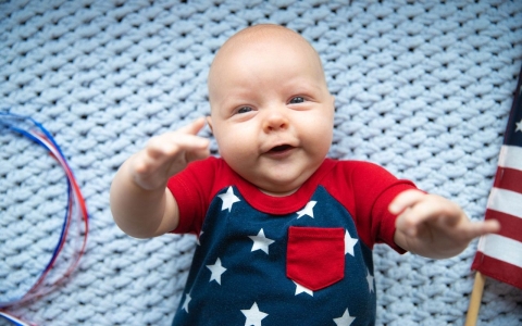 6 FAQs About IVF and Surrogacy in the U.S.: IVF After 40, Egg Donation, Sperm DFI, Surrogate Selection, and U.S. Policies