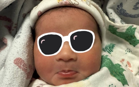 Our Best New Year’s Gift(cracker)